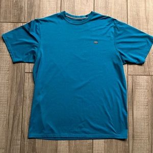 Masters golf T-shirt.